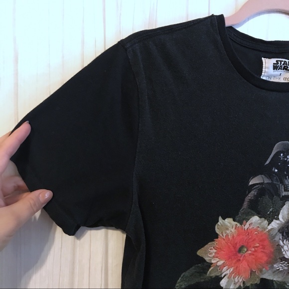 Star Wars Graphic Tee - Picture 3 of 5